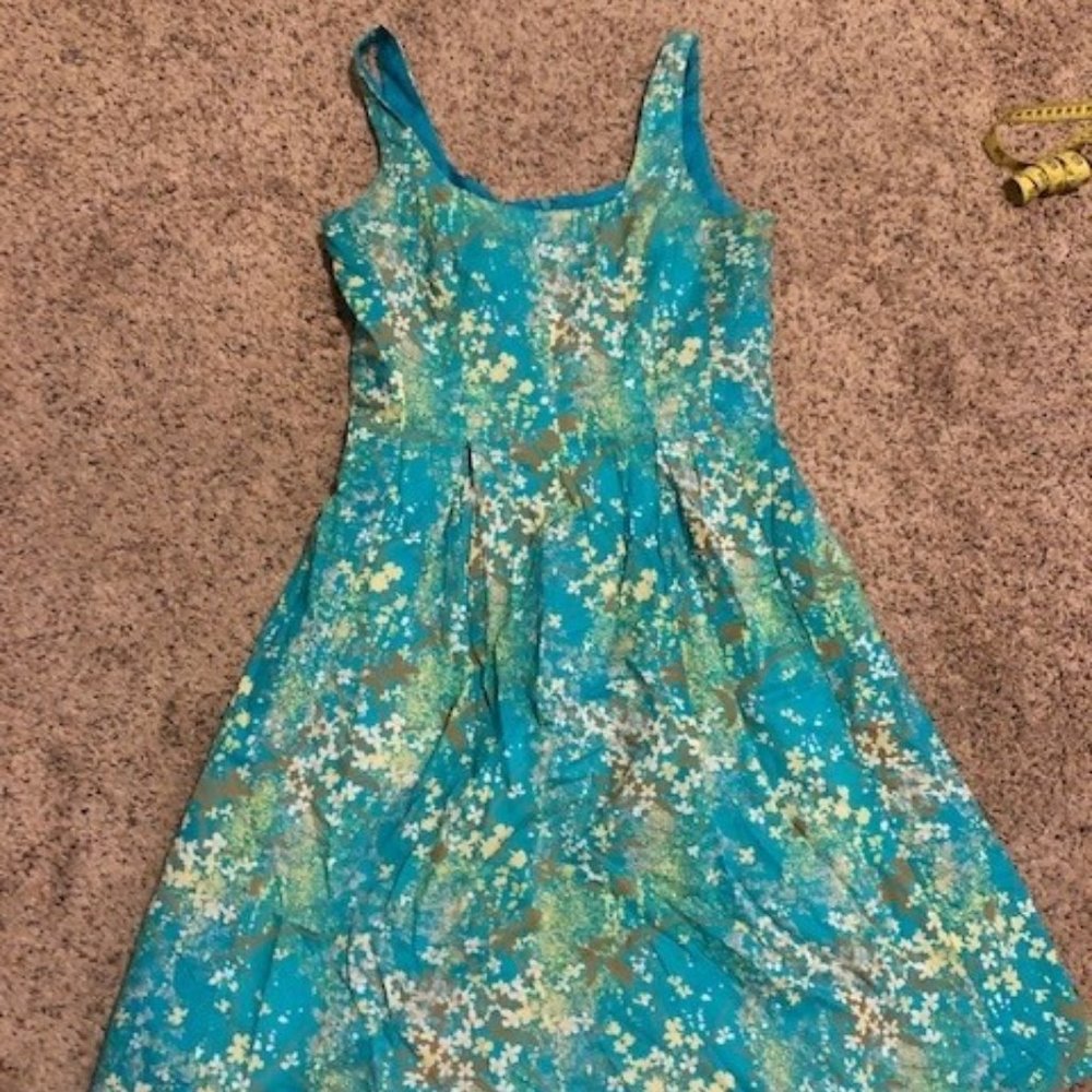 Vintage A-Line Square-Neck Floral Dress